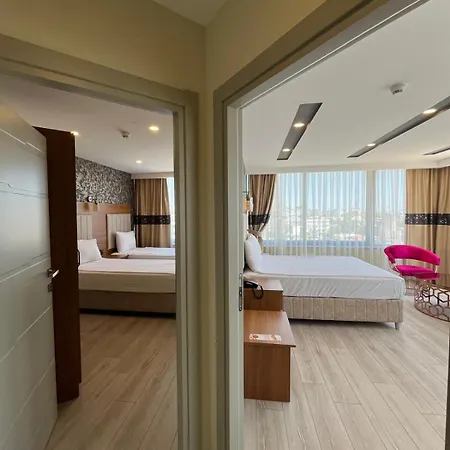 Hotel Golden Lux