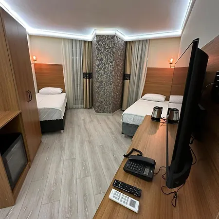 Golden Lux 3*