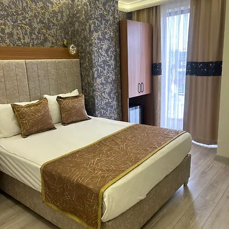 Golden Lux 3*